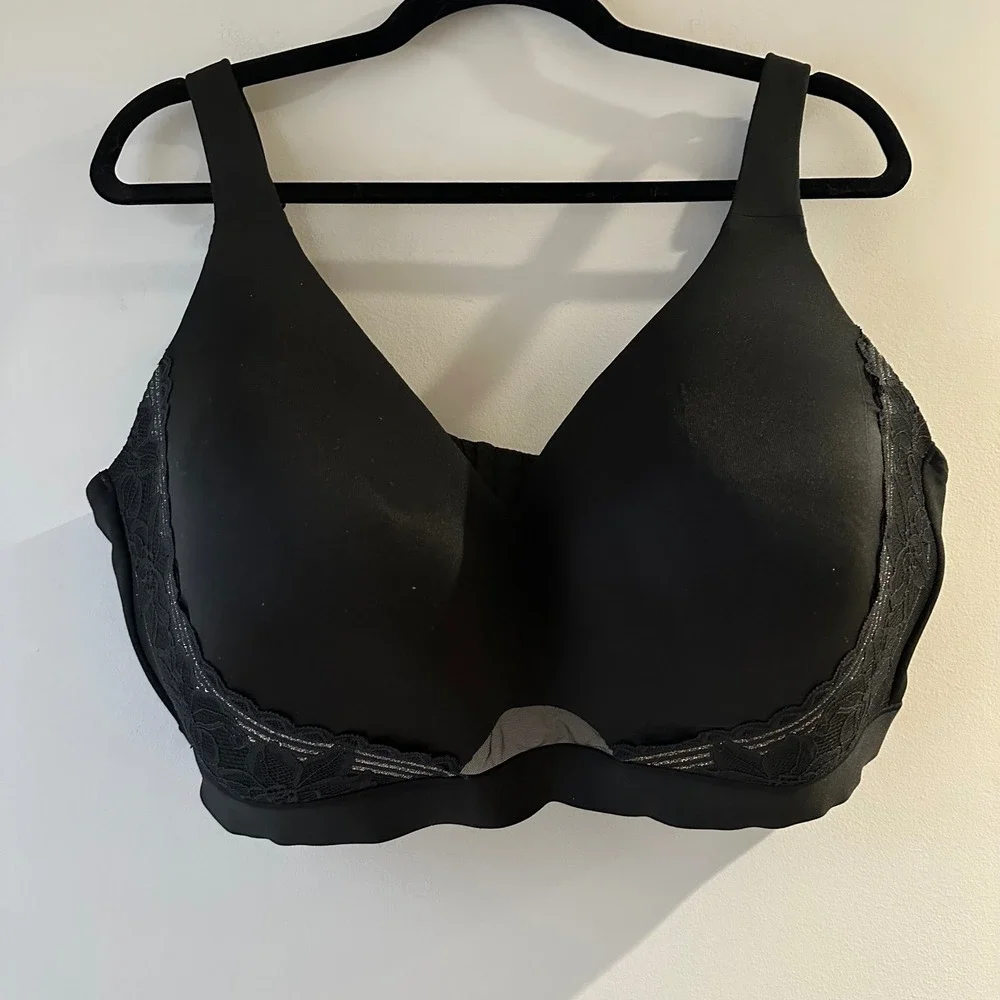 Cacique Black‎ Lightly Lined No Wire Bra Full Coverage Lace Trim 44G